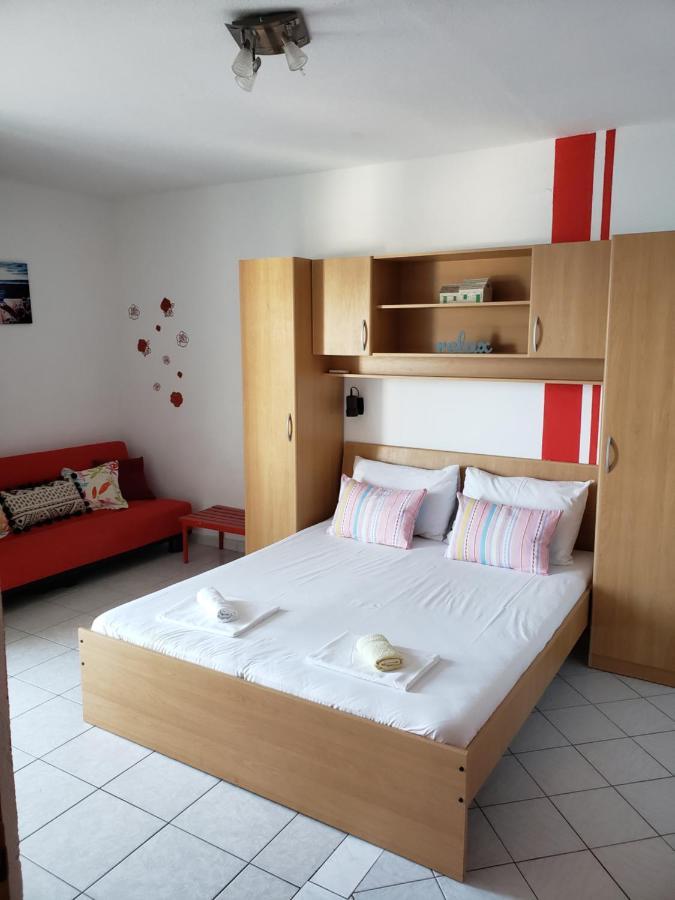 Apartments Tanja Živogošće Eksteriør billede